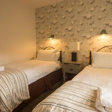 Eyam Cottage - Darwin Lake Holiday Village 매틀록 외부 사진